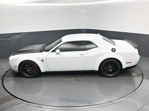 Used 2021 Dodge Challenger SRT Hellcat Redeye image 14