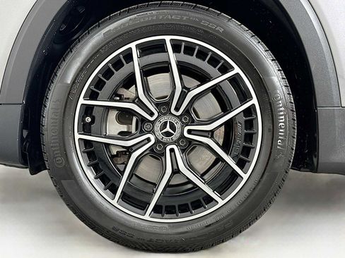 Used 2022 Mercedes-Benz EQB 300 EQB 300 image 30