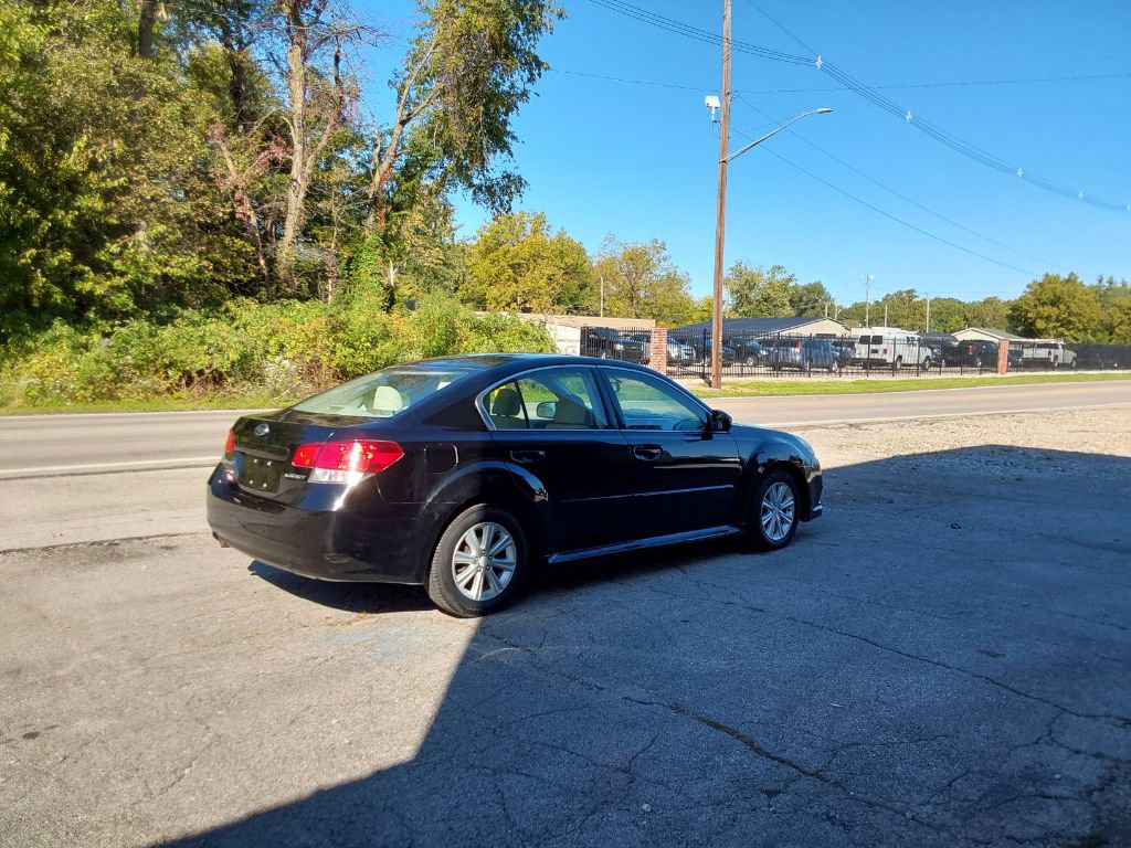 Used 2012 Subaru Legacy 2.5i w/ Alloy Wheel Pkg AWD/4WD image 6