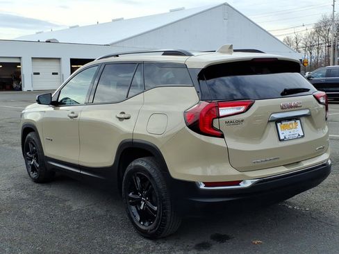 Used 2023 GMC Terrain AT4 image 5