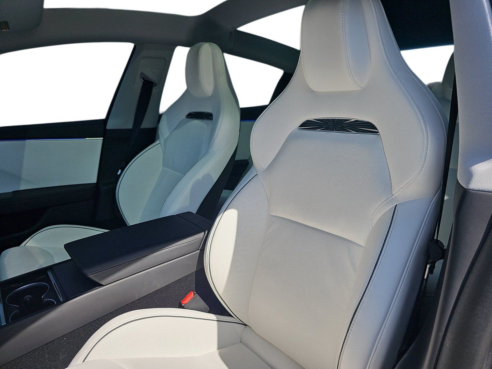 Used 2025 Tesla Model 3 Performance AWD/4WD image 12