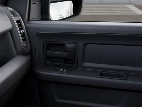 New 2026 RAM 2500 Tradesman w/ Chrome Appearance Group image 25