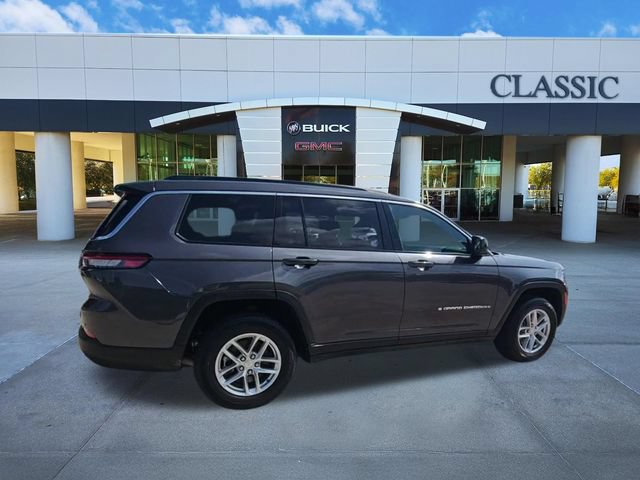 Used 2024 Jeep Grand Cherokee L Laredo AWD/4WD image 8