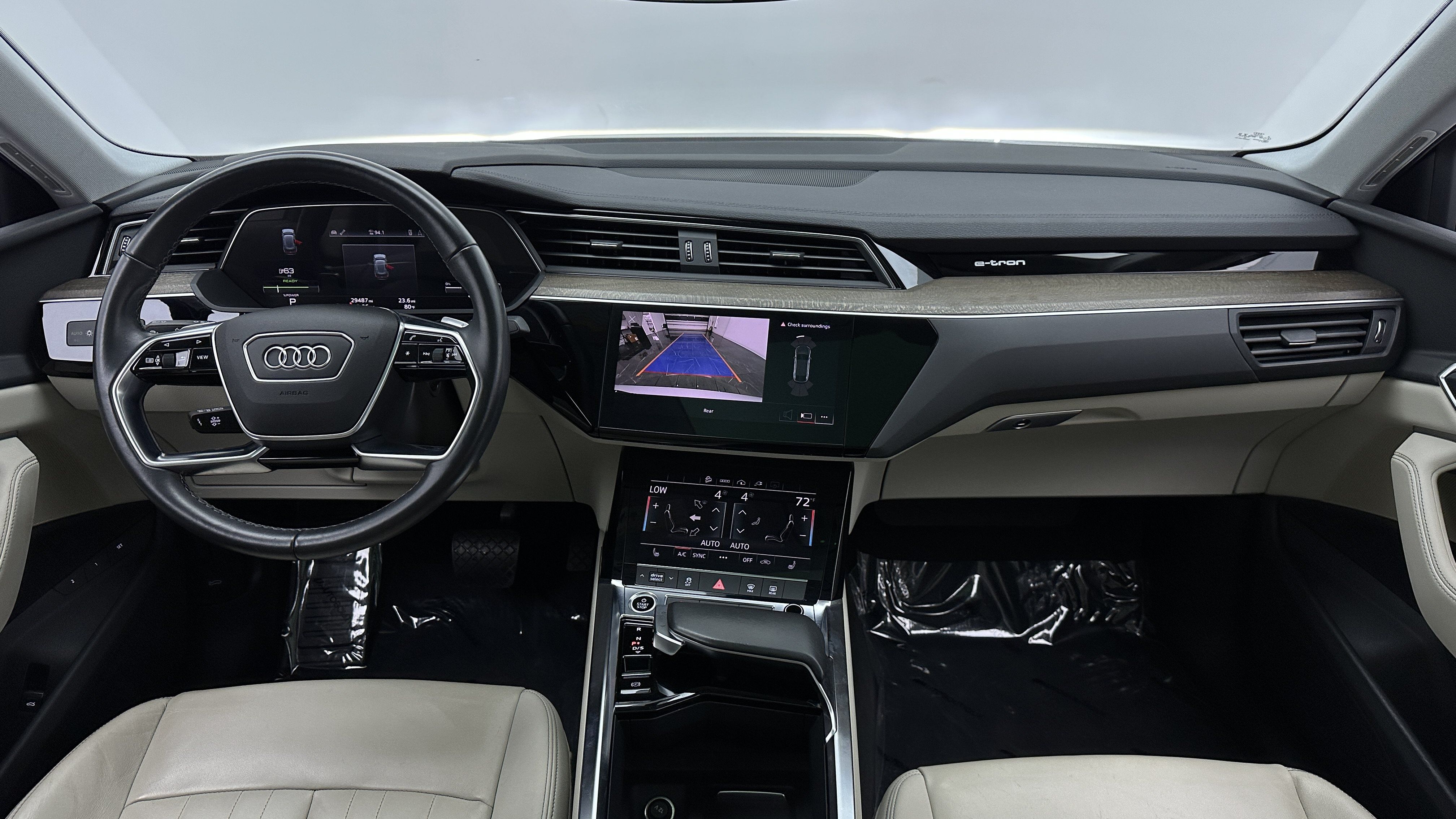 Used 2021 Audi e-tron Premium AWD/4WD image 43