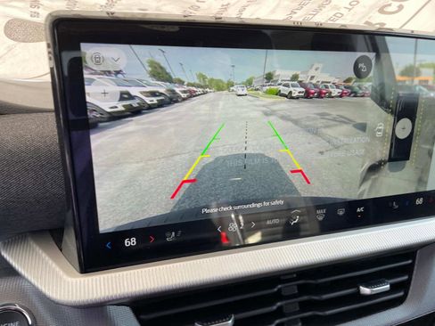 New 2025 Ford Explorer ST-Line w/ Premium Package image 17