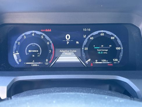 Used 2024 Toyota Tacoma TRD Sport AWD/4WD image 21