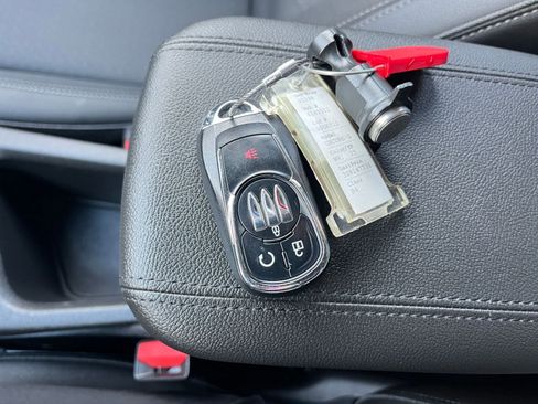 Used 2025 Buick Encore GX Preferred image 22