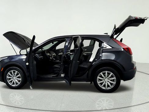 Certified 2023 Cadillac XT4 Premium Luxury w/ Cold Weather Package AWD/4WD image 10