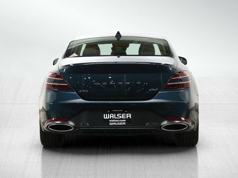 Used 2025 Genesis G70 2.5T image 4