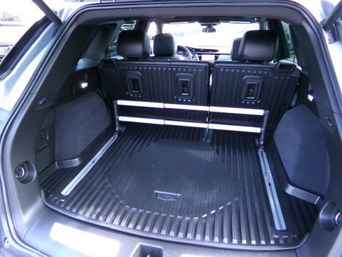 Used 2023 Cadillac XT5 Premium Luxury AWD/4WD image 27