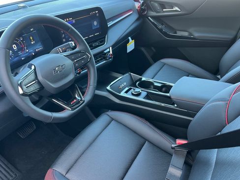 New 2026 Chevrolet Equinox RS w/ Safety and Technology Package AWD/4WD image 7