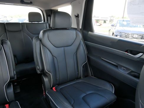 Certified 2025 Hyundai Palisade SEL AWD/4WD image 34
