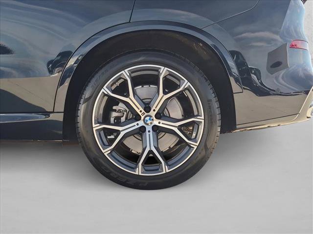 Used 2026 BMW X5 xDrive50e w/ M Sport Package AWD/4WD image 26