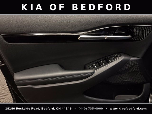 Certified 2023 Kia Seltos S w/ Navigation Package AWD/4WD image 12