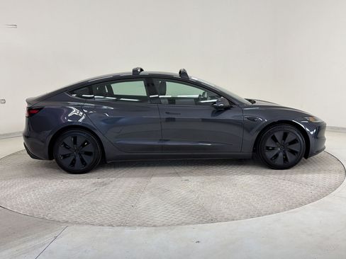 Used 2025 Tesla Model 3 Long Range RWD image 8