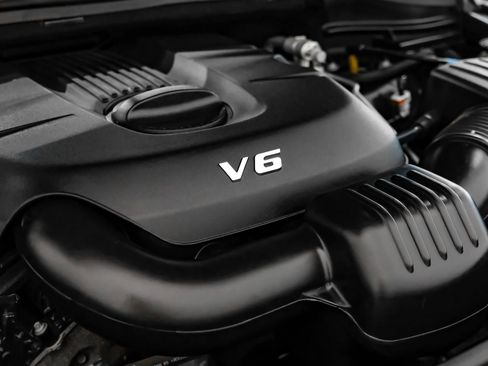 Used 2015 Jeep Grand Cherokee Overland AWD/4WD image 72