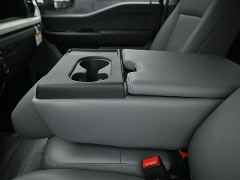 New 2025 Ford F350 XL AWD/4WD image 19