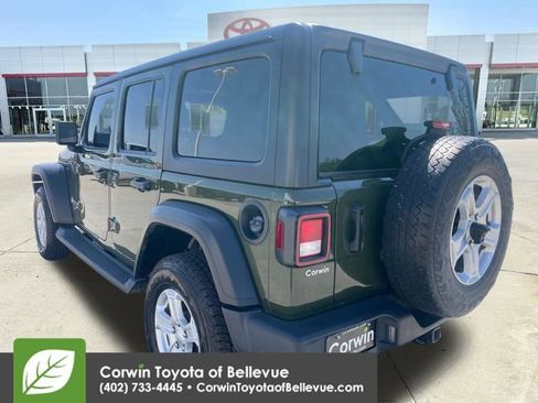 Used 2021 Jeep Wrangler Unlimited Sport AWD/4WD image 3