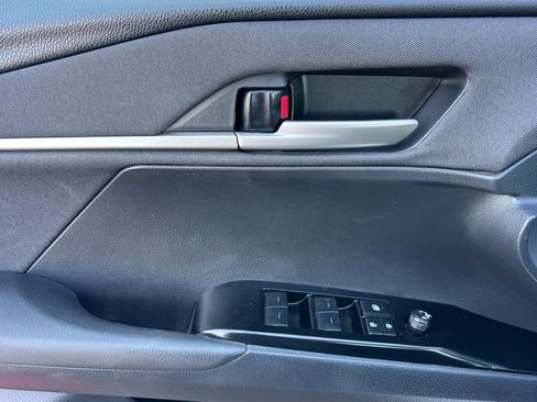 Used 2025 Toyota Camry LE FWD image 14