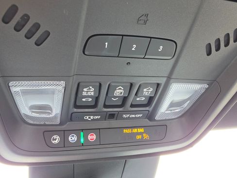 Used 2024 Cadillac XT4 Sport AWD/4WD image 49
