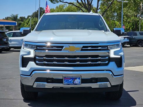New 2026 Chevrolet Silverado 1500 LTZ w/ LTZ Premium Package AWD/4WD image 2