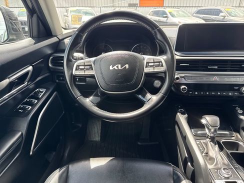 Used 2022 Kia Telluride S AWD/4WD image 13