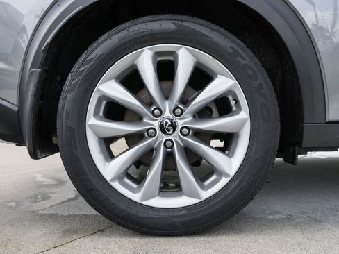 Used 2019 INFINITI QX50 Luxe w/ Protection Package image 13