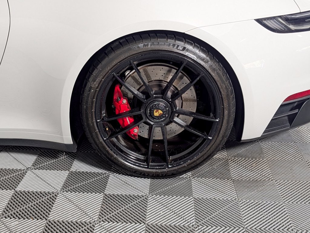Certified 2022 Porsche 911 Targa 4 GTS AWD/4WD image 12