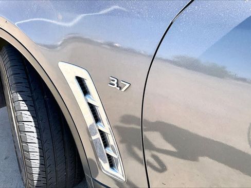 Used 2014 INFINITI QX70 AWD w/ Premium Package image 33