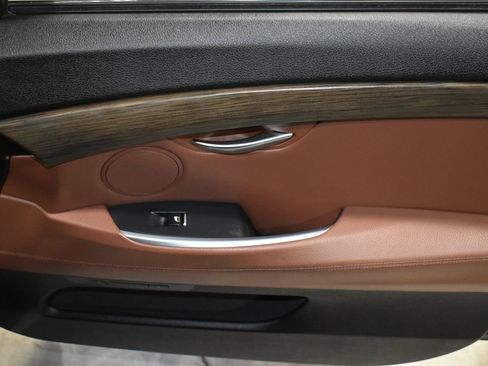 Used 2011 BMW 535i xDrive image 47