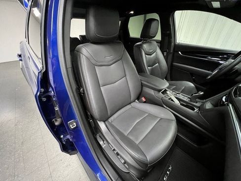 Certified 2023 Cadillac XT5 Premium Luxury w/ Technology Package image 37