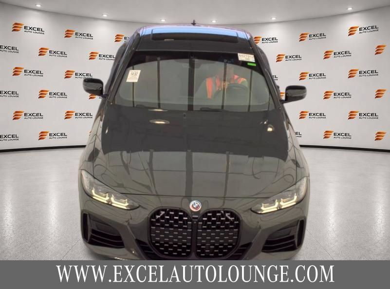 Used 2023 BMW M440i Coupe w/ Parking Assistance Package RWD image 7