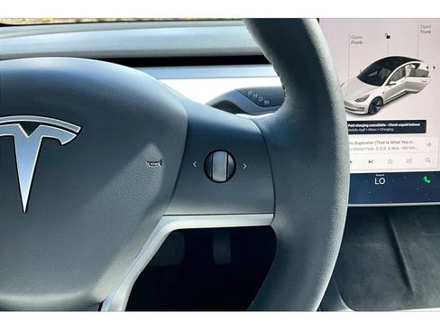 Used 2022 Tesla Model 3 Long Range AWD/4WD image 19