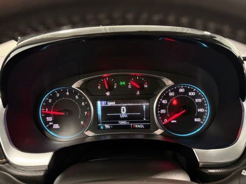 Used 2019 Chevrolet Traverse LT FWD image 14