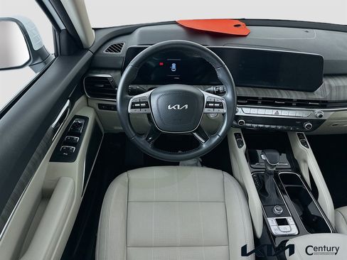 Certified 2025 Kia Telluride EX FWD image 23