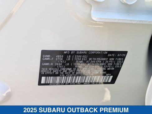 Certified 2025 Subaru Outback Premium image 26