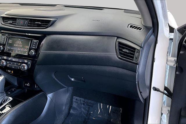 Certified 2019 Nissan Rogue SL FWD image 18