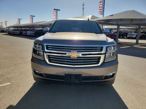 Used 2017 Chevrolet Suburban Premier image 6
