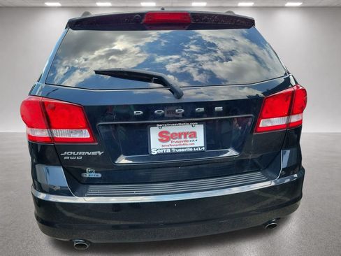 Used 2017 Dodge Journey SE w/ Comfort/Convenience Group AWD/4WD image 3