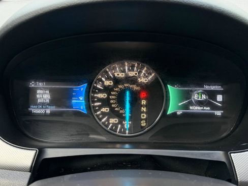 Used 2014 Ford Edge SEL w/ Equipment Group 205A AWD/4WD image 47