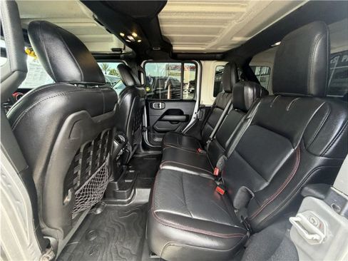 Used 2020 Jeep Wrangler Unlimited Rubicon AWD/4WD image 24