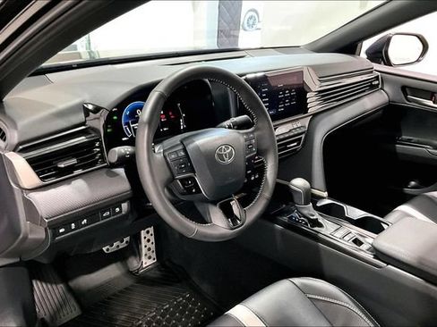 Used 2026 Toyota Camry SE AWD/4WD image 22