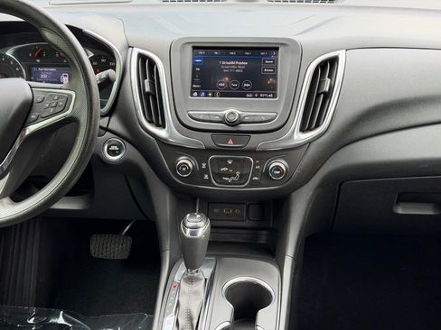 Used 2020 Chevrolet Equinox LT FWD image 13