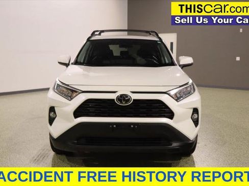 Used 2021 Toyota RAV4 XLE Premium w/ Carpet Mat Package (TMS) FWD image 3