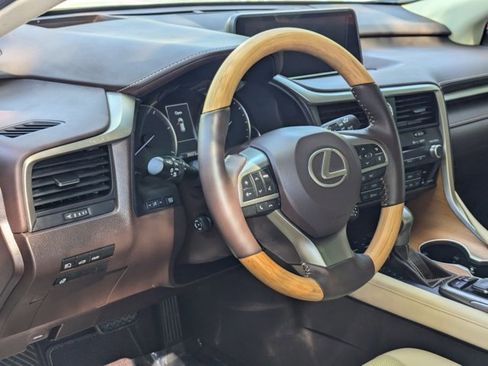 Used 2019 Lexus RX 350 FWD w/ Navigation Package image 9