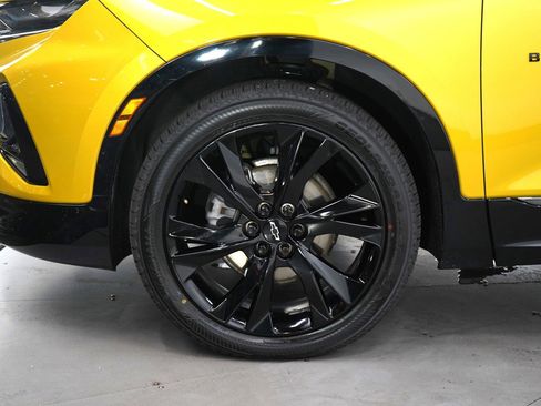 Used 2022 Chevrolet Blazer RS w/ Enhanced Convenience Package image 33