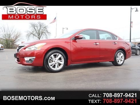 Used 2015 Nissan Altima 2.5 SV w/ Convenience Package FWD image 1
