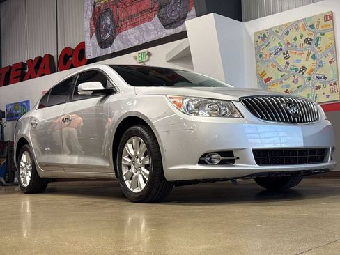 Used 2013 Buick LaCrosse Leather FWD image 42