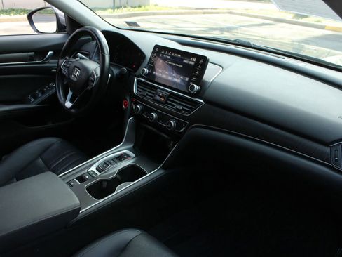 Used 2020 Honda Accord EX-L image 25