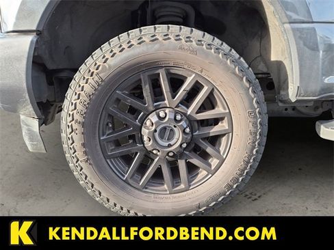 Used 2019 Ford F250 Lariat w/ Lariat Ultimate Package image 10